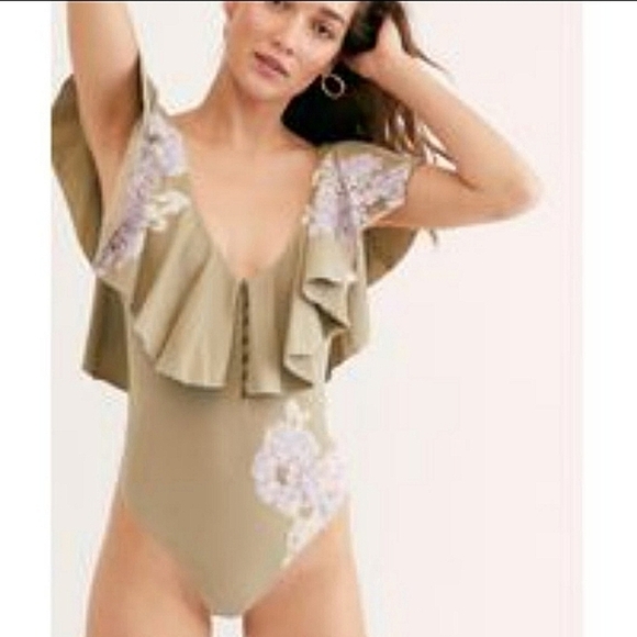 Free People  Floral Matilda Bodysuit NWT Size Medium - Picture 2 of 6